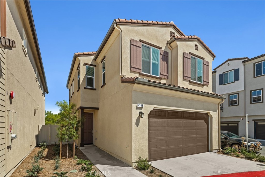 Step into modern living in this beautifully designed home in the new Cadence community of Oceanside. With its spacious open floor plan, high ceilings, and sleek finishes, this 4-bedroom, 3-bath home offers both style and comfort.
The kitchen features granite countertops, stainless steel appliances, and a large center island, perfect for cooking and entertaining. A formal dining room and upstairs loft offer additional living space. The primary suite includes a walk-in closet and spa-like bathroom.
Enjoy energy savings with a solar energy system, Energy Star® Certification, and WaterSense® labeling. Optional furnishings available.
Located close to Oceanside beaches, top-rated schools, shopping, and dining. A rare opportunity to own a move-in-ready home in an exceptional location!