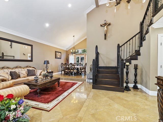 2220 Bloomfield Lane