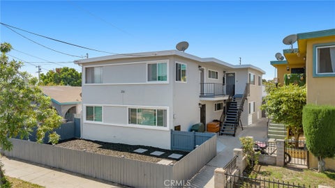 Photo of 233 W Oliver Street, San Pedro, CA 90731 (MLS # NP26212466)