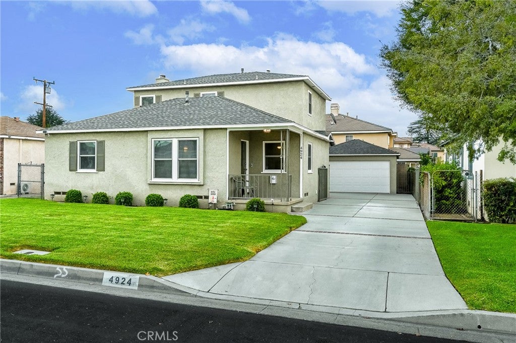 4924 Birchland Place