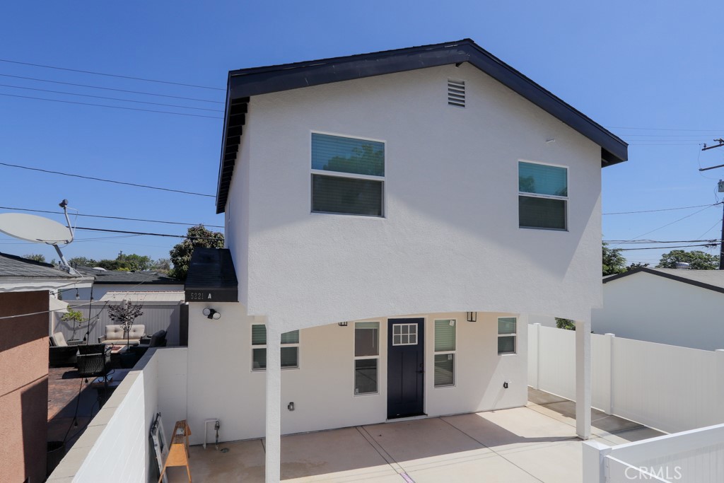 5221 E Willow A