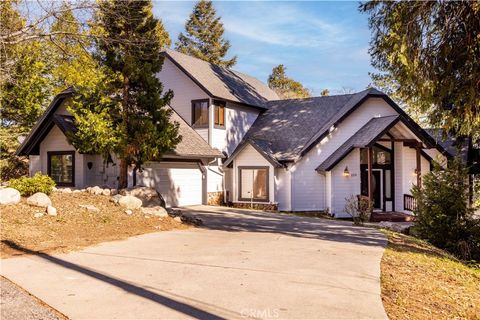 229 Shasta Lake Arrowhead CA 92352