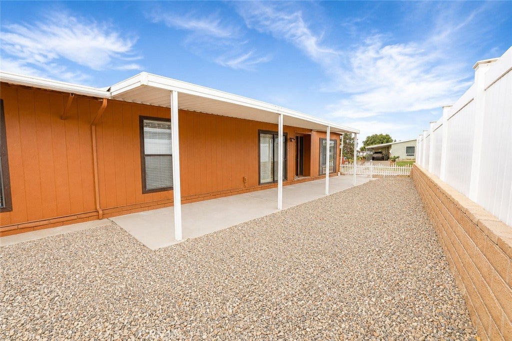 10574 Chisholm Trail