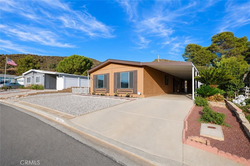 10574 Chisholm Trail