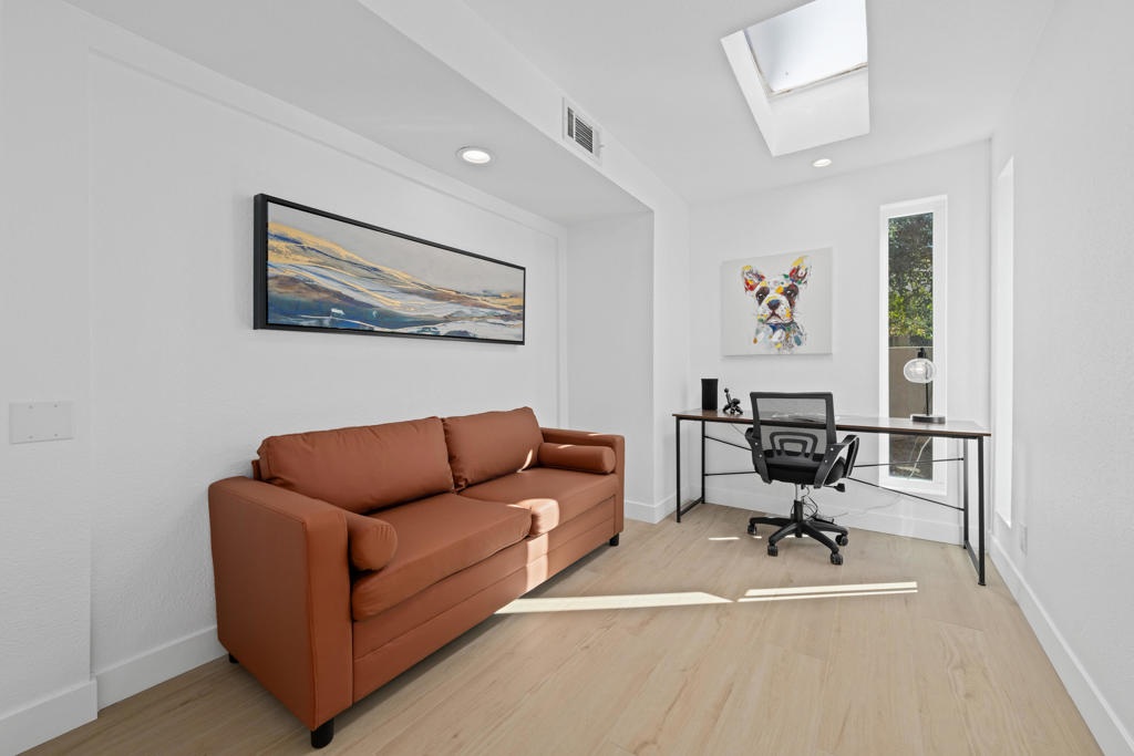 Mission Hills Country Club - Residential Lease