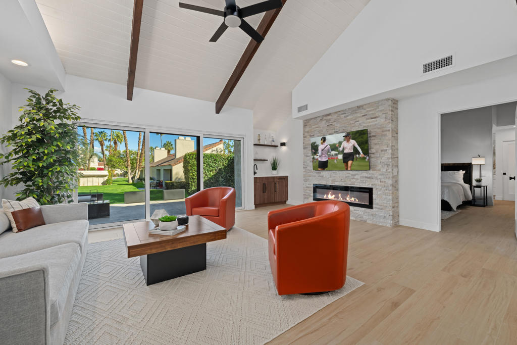 Mission Hills Country Club - Residential Lease