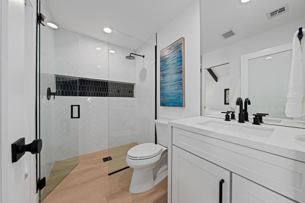 Mission Hills Country Club - Residential Lease