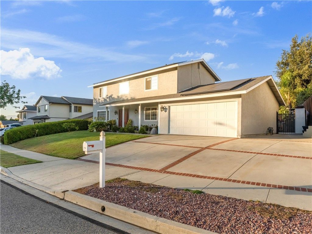 Photo of 714 Appleton Road Rd, Simi Valley, CA 93065 (MLS # SR25233425)