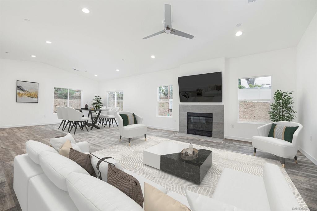 Lakeside - Residential