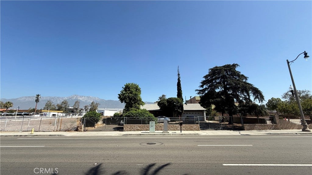 14596 Foothill
