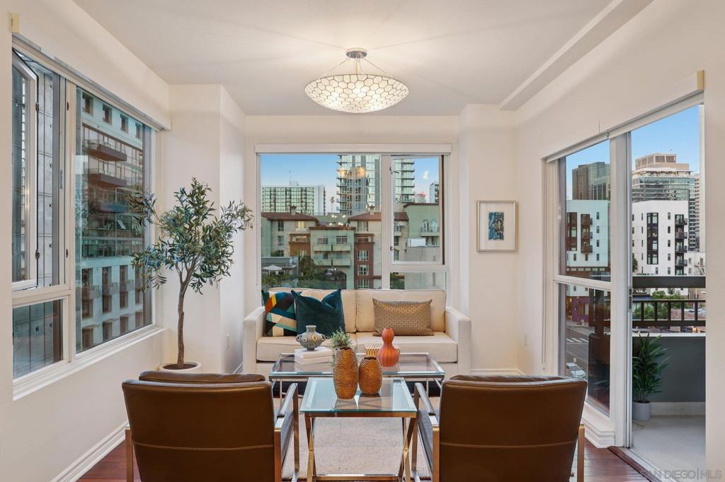 300 W Beech ST 608, San Diego CA 92101