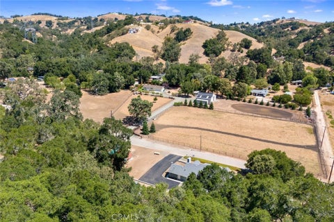 Tiny photo for 13505 Santa Lucia RD, Atascadero, CA 93422 (MLS # SC26180256)