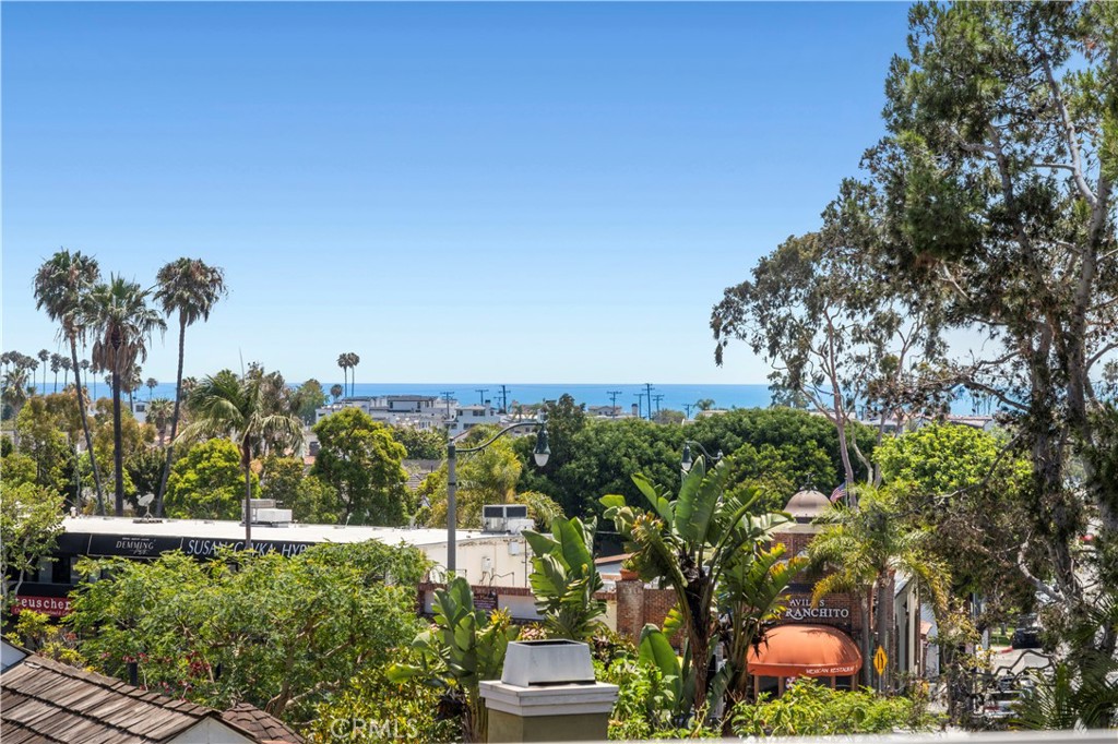 2541 Point Del Mar