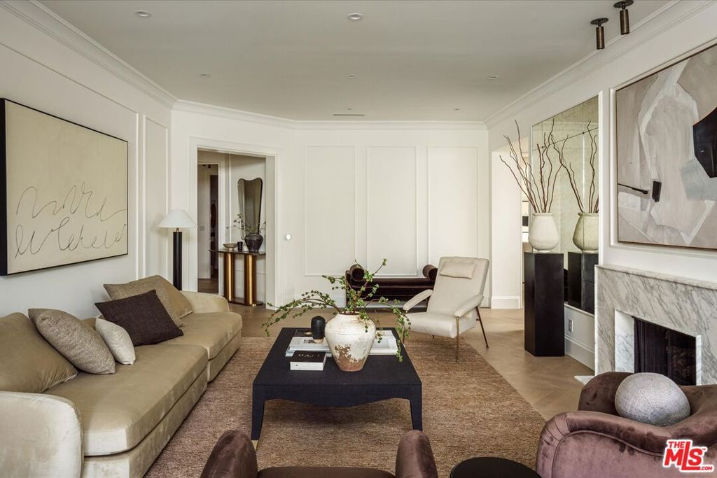 Photo of 10122 Empyrean Way #102, Los Angeles, CA 90067 (MLS # 25593823)