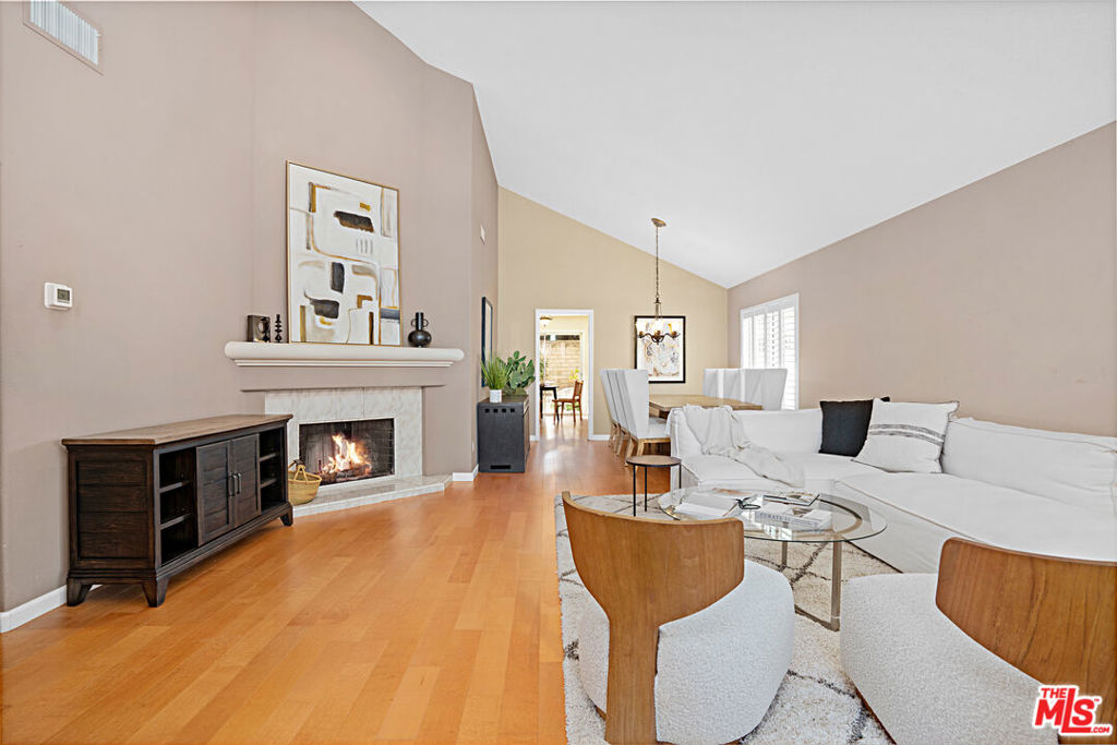 1668 Fox Springs Circle