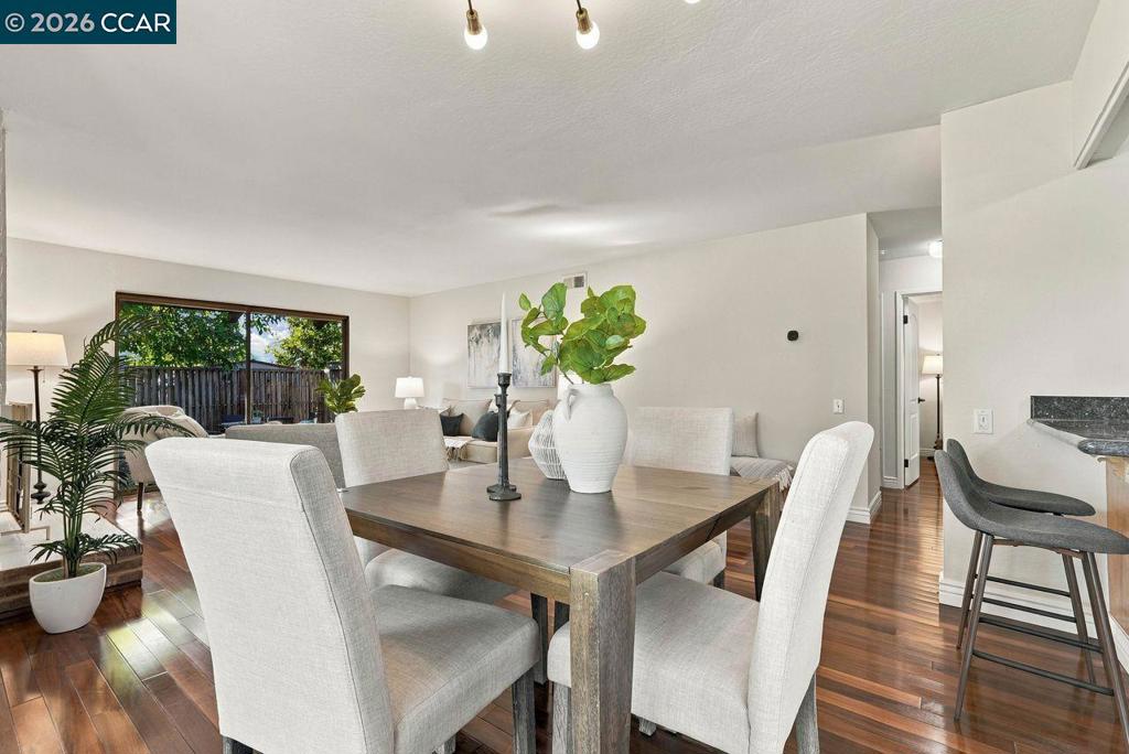 1478 Camino Peral B