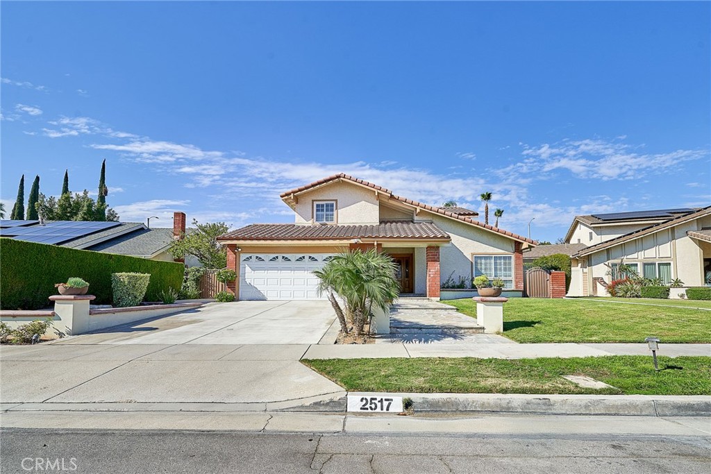 2517 Greenhill Dr
