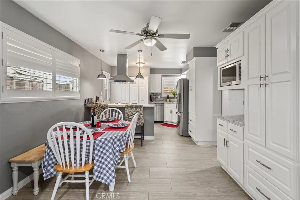 Rowland Heights, California 91748, United States, 4 Bedrooms Bedrooms, ,2 BathroomsBathrooms,Residential,Active,197540