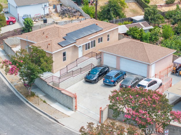 2000 Fulton Avenue