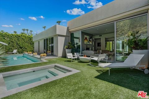 Photo of 1175 Los Robles Drive, Palm Springs, CA 92262 (MLS # 25618007)