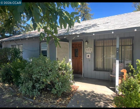 Photo of 273 Gregory Lane LN, Pleasant Hill, CA 94523 (MLS # 41152310)