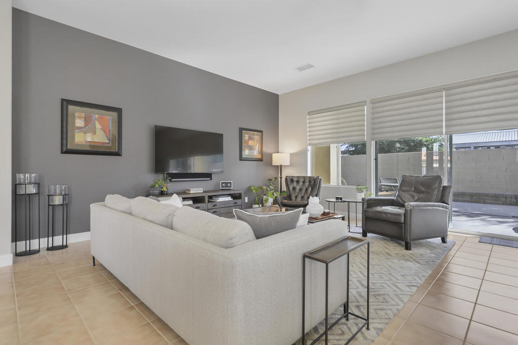 Canyon Crest - Residential