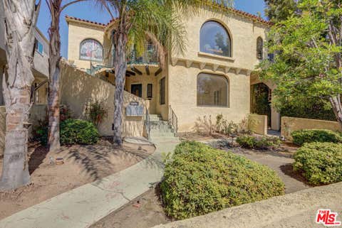 Photo of 4427 Finley Avenue #1/4, Los Angeles, CA 90027 (MLS # 26854751)