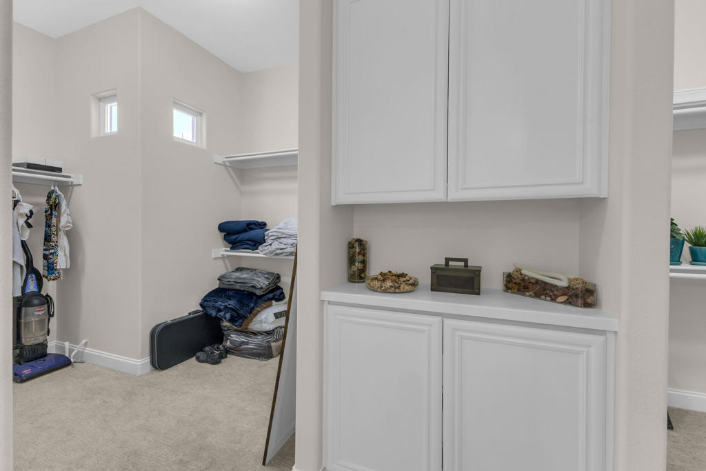 Mira Vista - Residential Lease