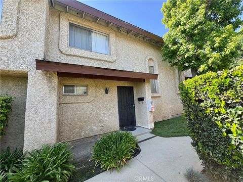 Photo of 13701 Hubbard Street #18, Sylmar, CA 91342 (MLS # SB26108086)