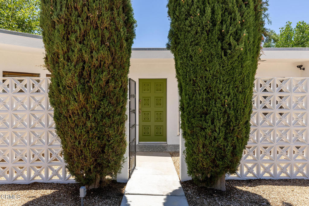 54667 Benecia Trail