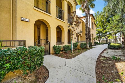 Photo of 20441 Paseo Altisse, Porter Ranch, CA 91326 (MLS # SR26066616)