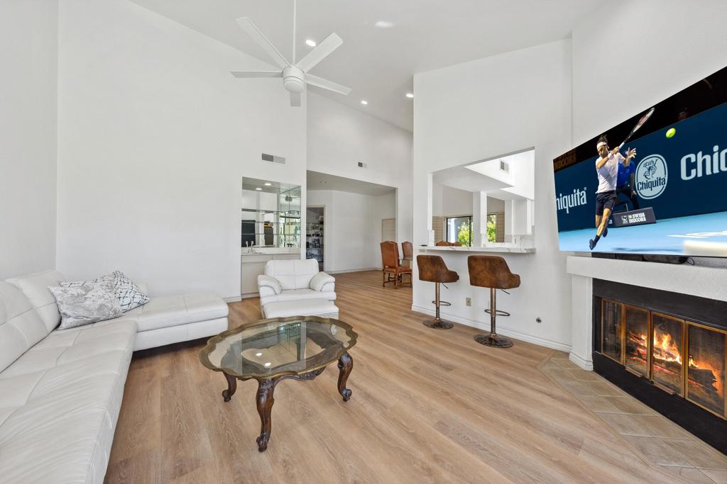 55114 Shoal Creek Creek