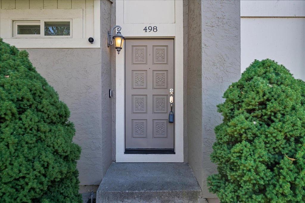 498 Verano Court