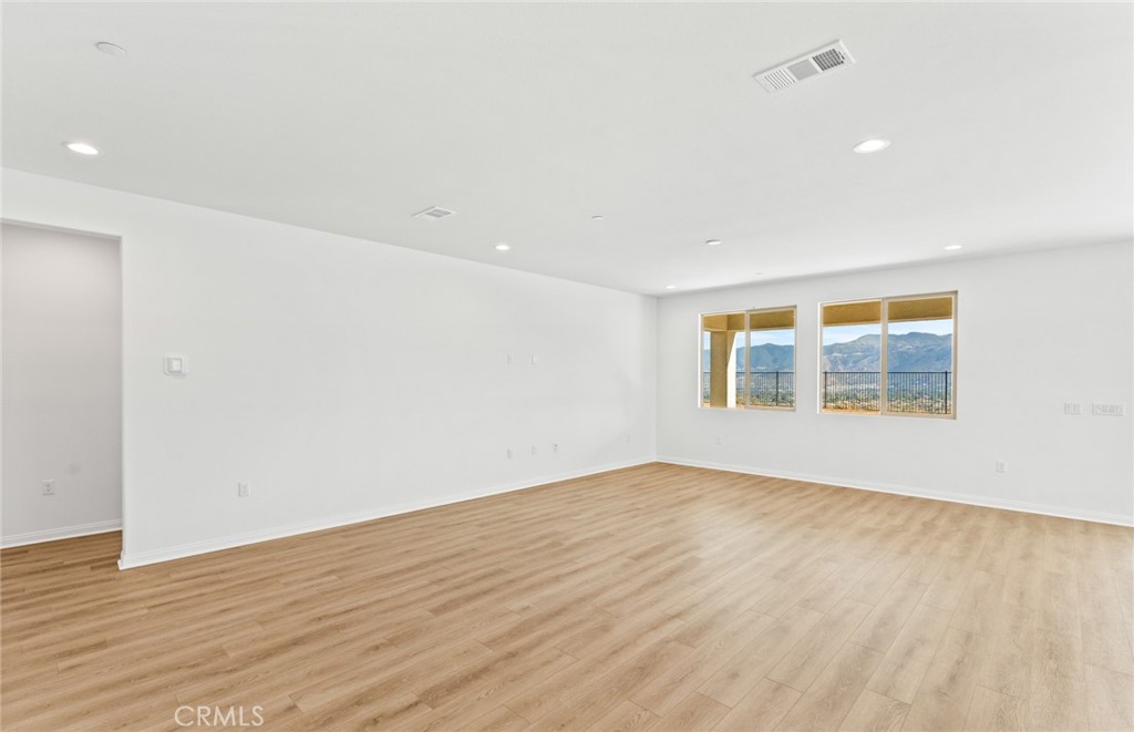 4021 Hudson Lane