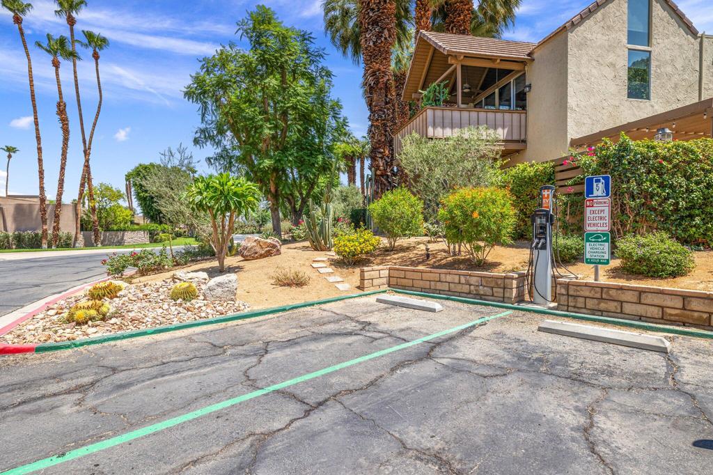 Mountain Cove - Residential