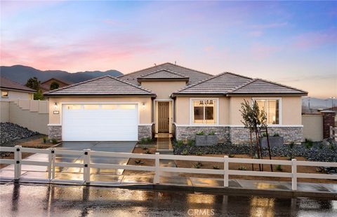 Photo of 4033 Hudson Lane, Lake Elsinore, CA 92530 (MLS # IV26041682)