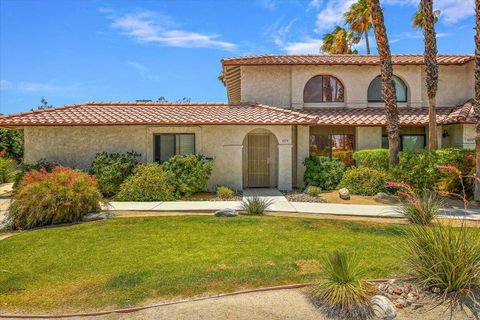 2074 N Mira Vista Way Palm Springs CA 92262