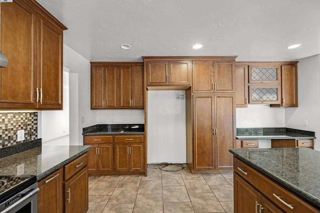 MISSION AREA - Residential