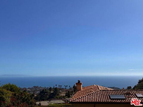 Photo of 1046 Enchanted Way, Pacific Palisades, CA 90272 (MLS # 25614599)