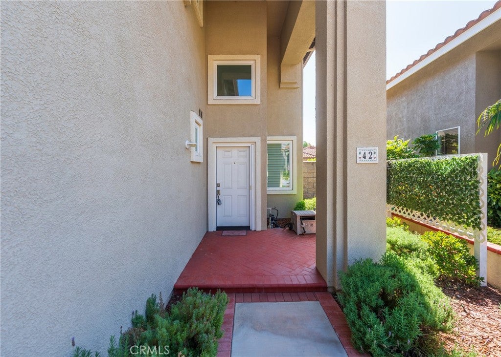 Photo of 42 Via Brida, Rancho Santa Margarita, CA 92688 (MLS # OC26185636)
