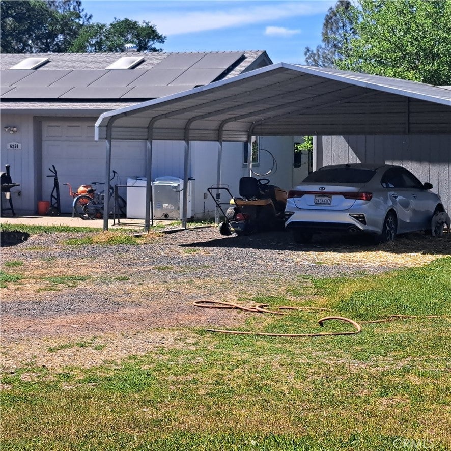6250 Custer Lane
