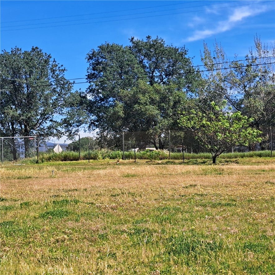 6250 Custer Lane
