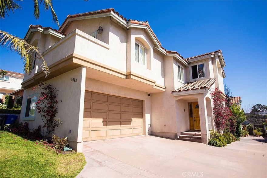 Beautiful and bright front-unit detached townhouse, offering 4 bedrooms and 2.5 bathrooms across 2,430 sq ft of thoughtful design. Built by a renowned local contractor, this home features high-end finishes and a layout perfect for both entertaining and everyday living. Enjoy distressed walnut flooring throughout most of the home, a custom entertainment center, and a cozy gas fireplace in the gathering area. Gorgeous wooden shutters add style and privacy. Upstairs, the spacious primary suite includes a second fireplace and a luxurious full bath with granite and travertine upgrades. The fourth bedroom is ideal for a home office, complete with a built-in desk and custom closet enhancements.