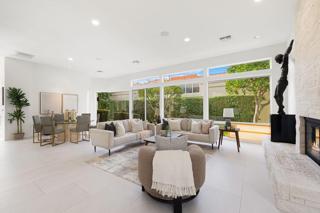 Desert Horizons C.C. - Residential