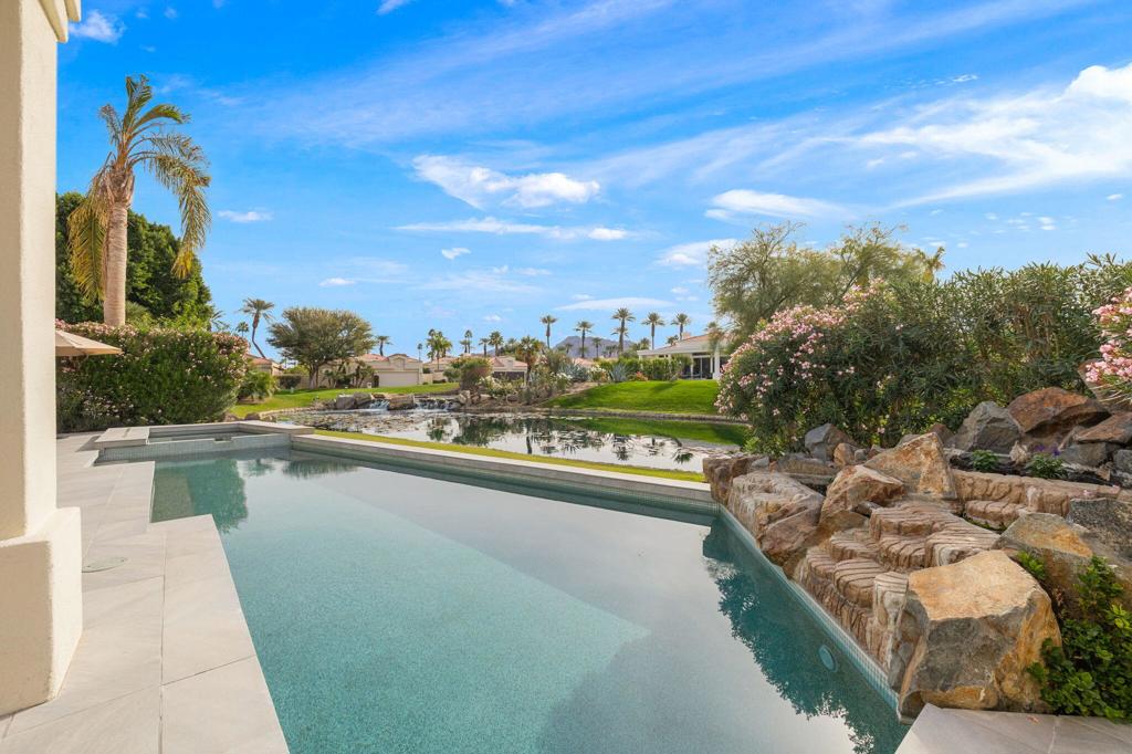 Desert Horizons C.C. - Residential