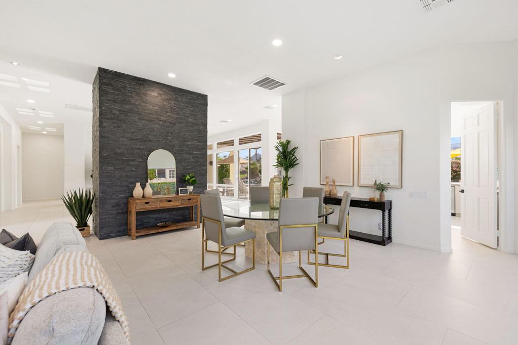 Desert Horizons C.C. - Residential