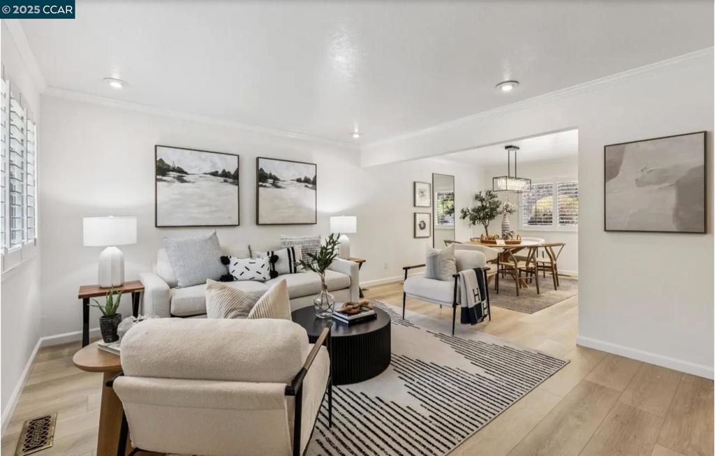 ACALNESRIE - Residential Lease