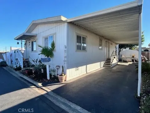 MLS: OC26068400