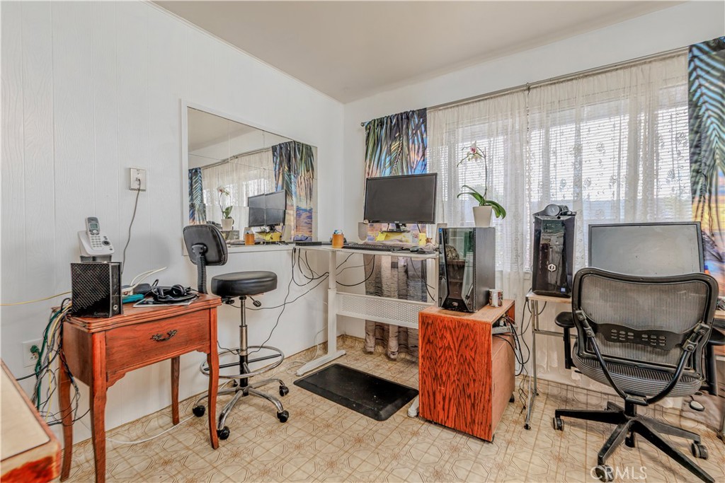 Town of El Moro(680) - Residential