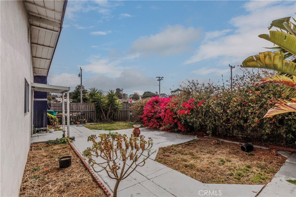 Town of El Moro(680) - Residential